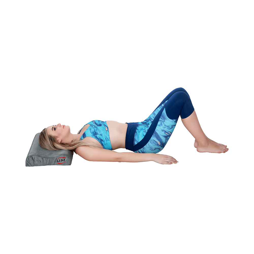 UM Contoured Cervical Pillow Universal