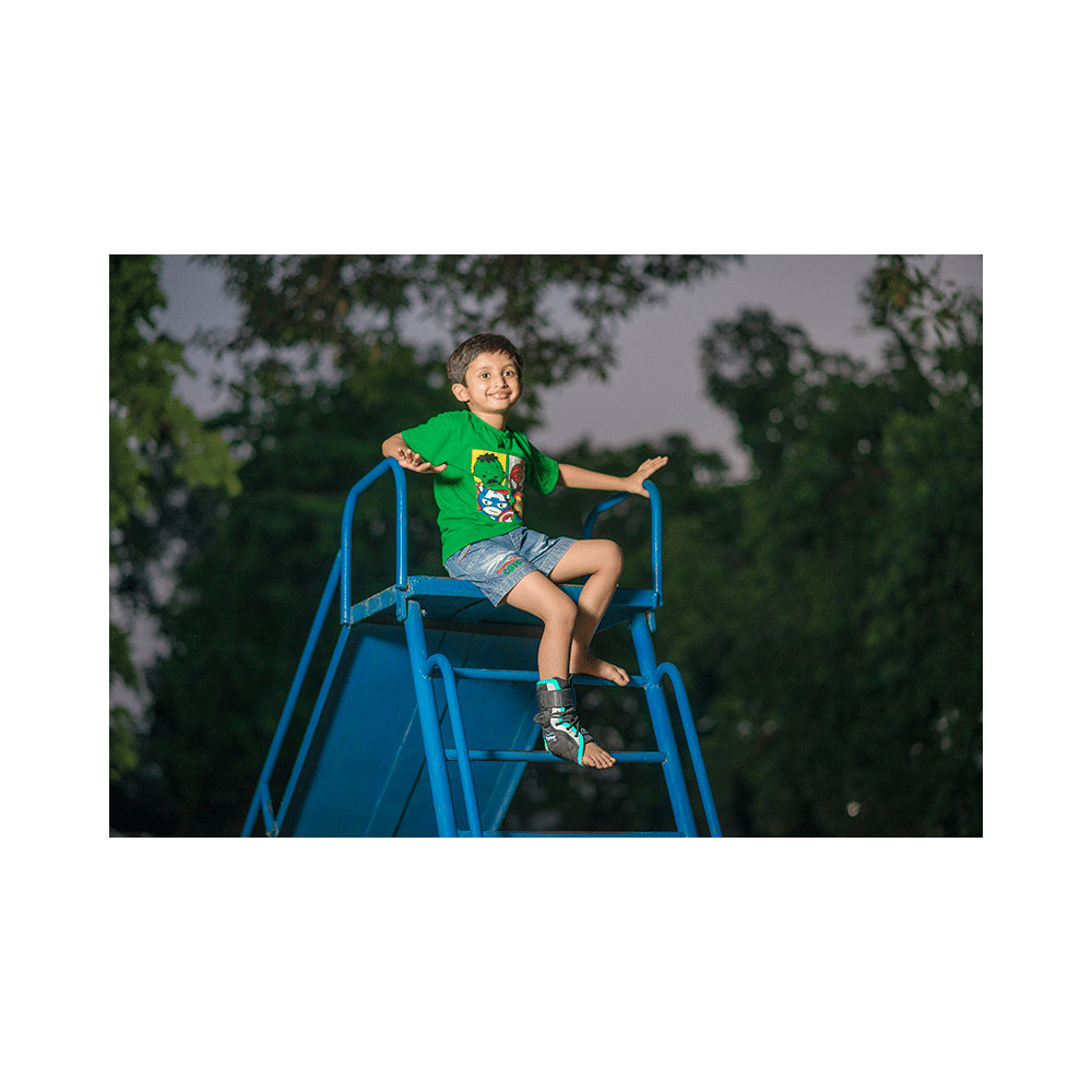Tynor D 02 Ankle Brace Small - Image 4