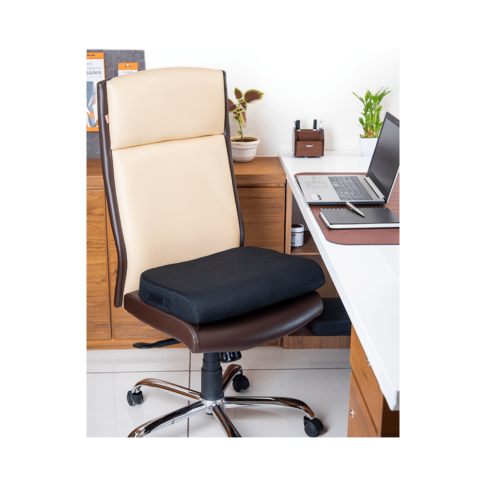 Fovera Tri-Foam Seat Cushion Medium Mesh Black - Image 4